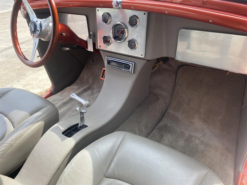 1949 Willys Jeepster - Image 19 of 29