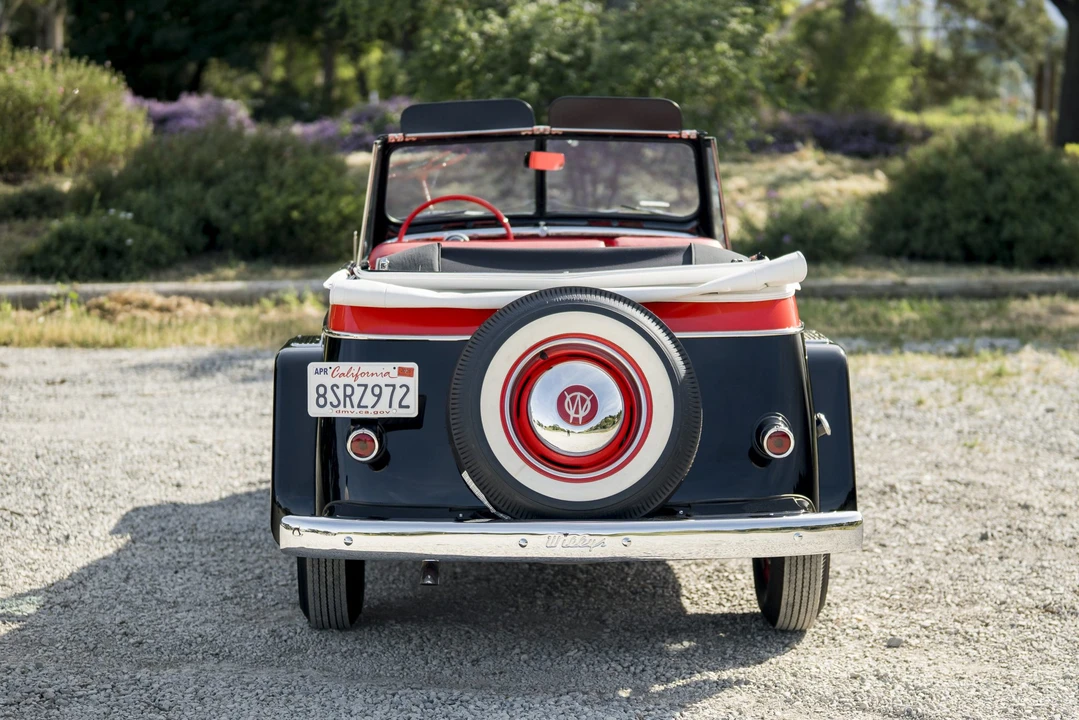 1949 Willys Jeepster - Image 16 of 31