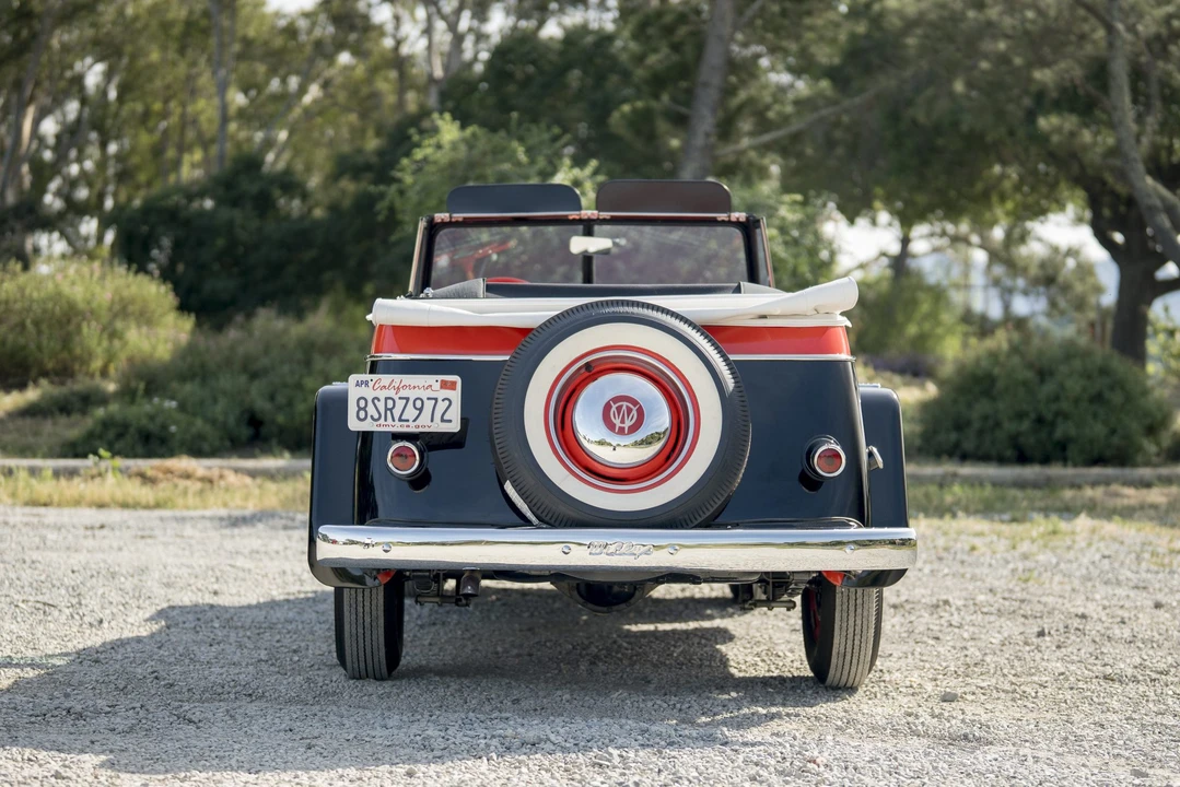 1949 Willys Jeepster - Image 17 of 31