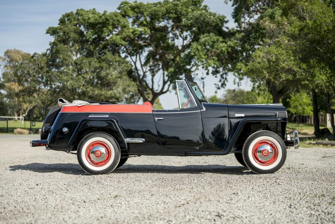 1949 Willys Jeepster - Image 25 of 31