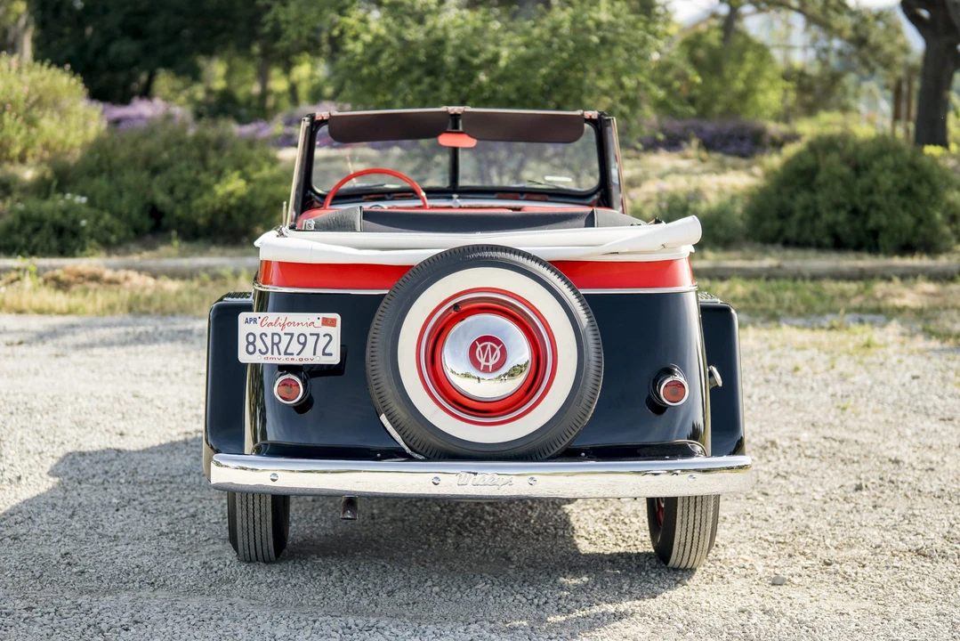 1949 Willys Jeepster - Image 19 of 31