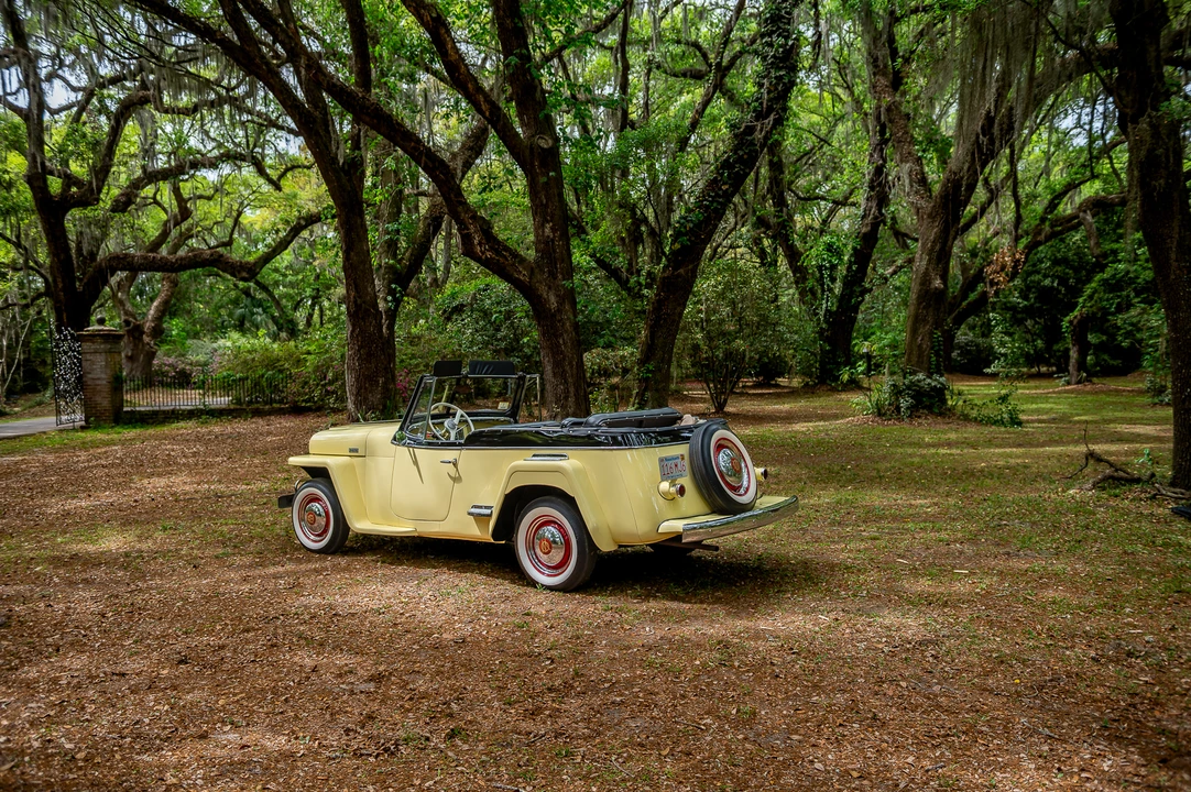 1949 Willys Jeepster - Image 13 of 31