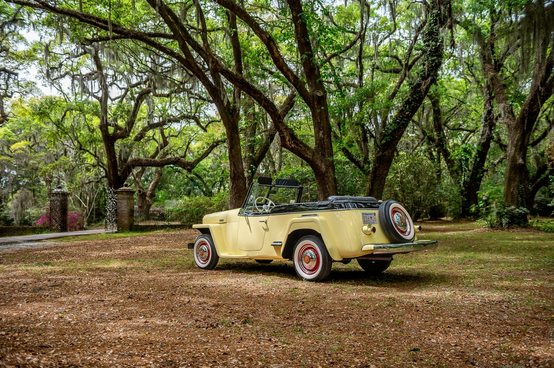 1949 Willys Jeepster - Image 14 of 31