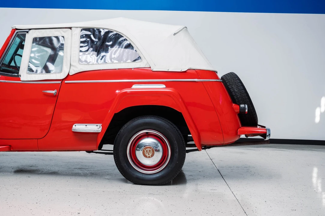 1949 Willys Jeepster - Image 16 of 31