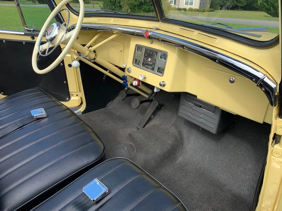 1949 Willys Jeepster - Image 20 of 31