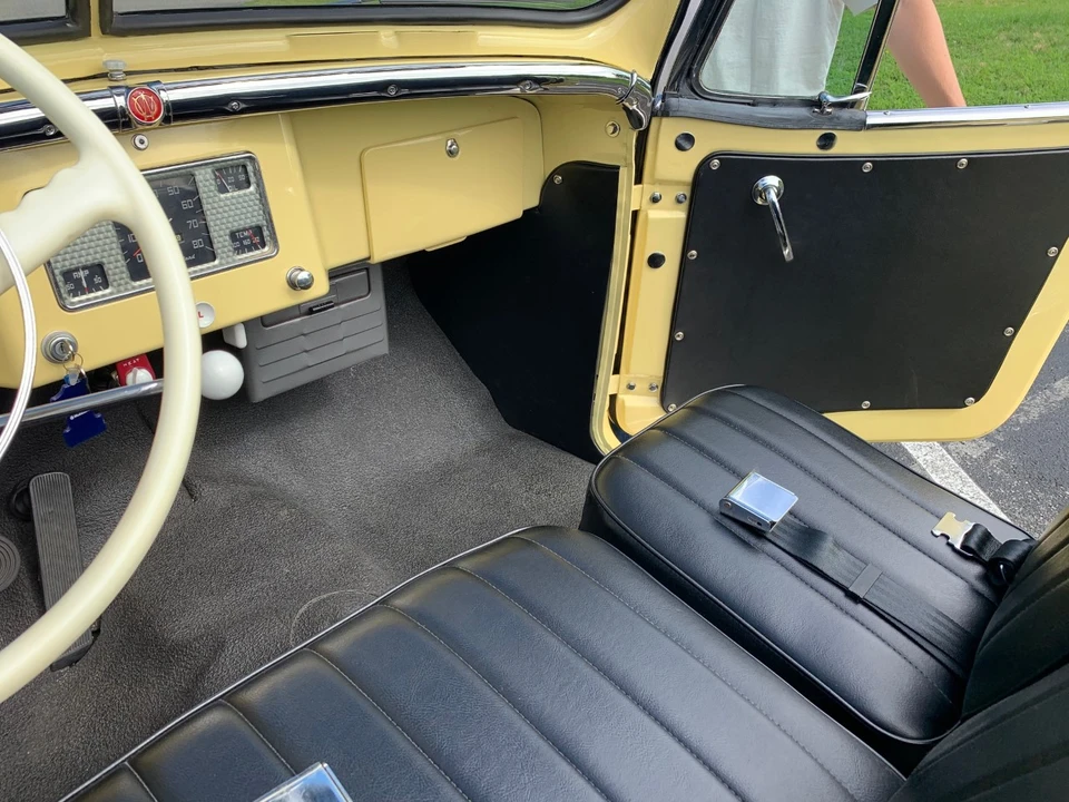 1949 Willys Jeepster - Image 18 of 31