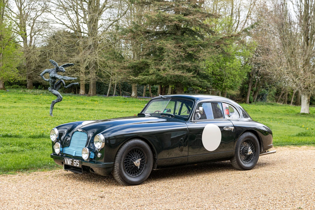1950 Aston Martin DB1 & DB2 & DB2/4 & DB Mark III - Image 30 of 31