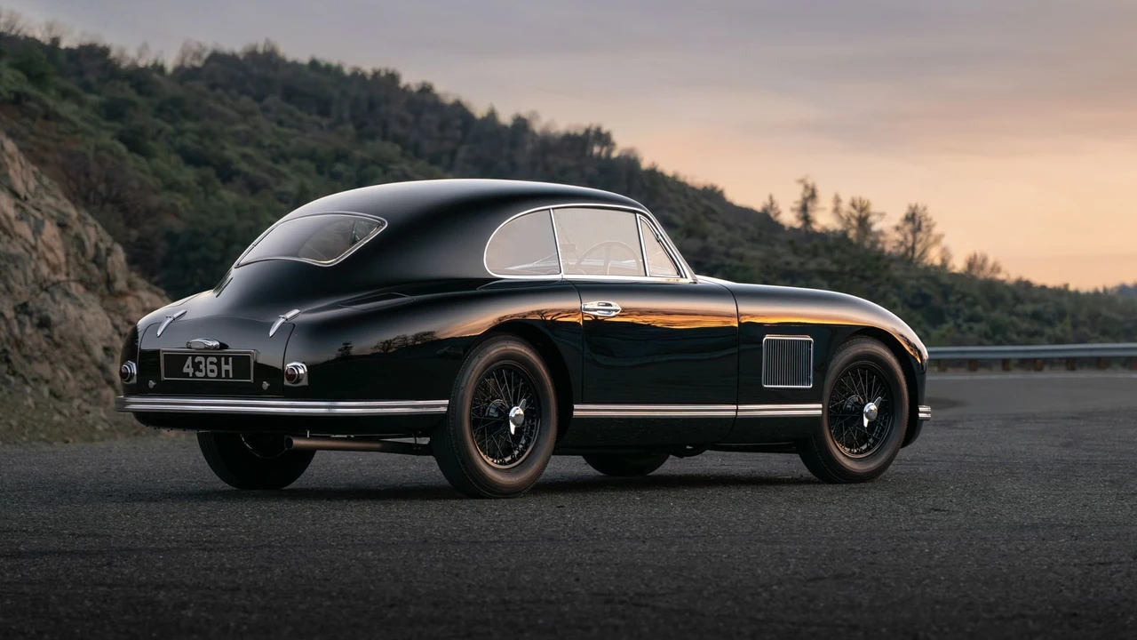 1950 Aston Martin DB1 & DB2 & DB2/4 & DB Mark III - Image 19 of 31