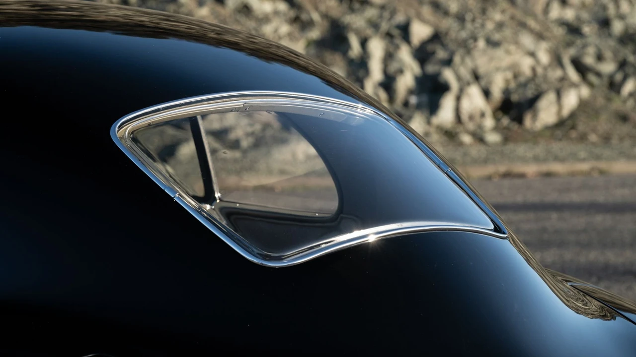 1950 Aston Martin DB1 & DB2 & DB2/4 & DB Mark III - Image 23 of 31