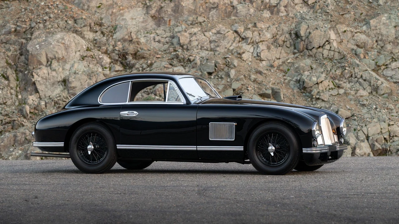 1950 Aston Martin DB1 & DB2 & DB2/4 & DB Mark III - Image 16 of 31