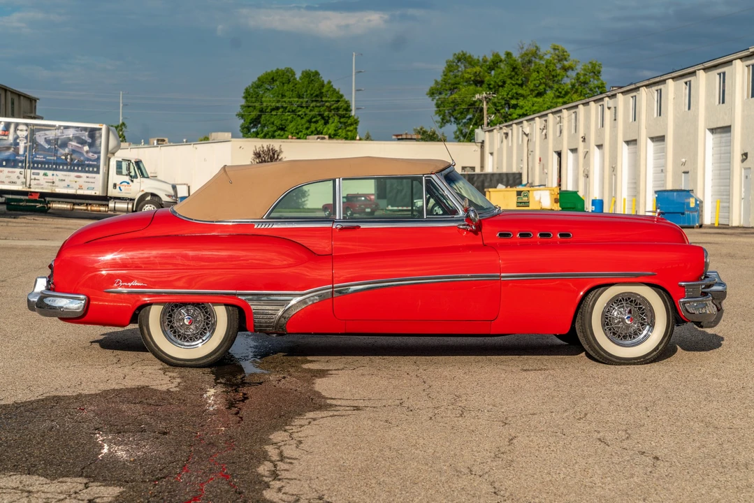 1950 Buick Roadmaster - Image 8 of 31