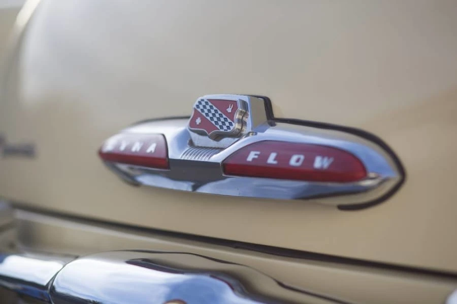1950 Buick Roadmaster - Image 9 of 12