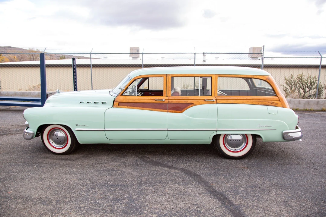 1950 Buick Roadmaster - Image 11 of 31