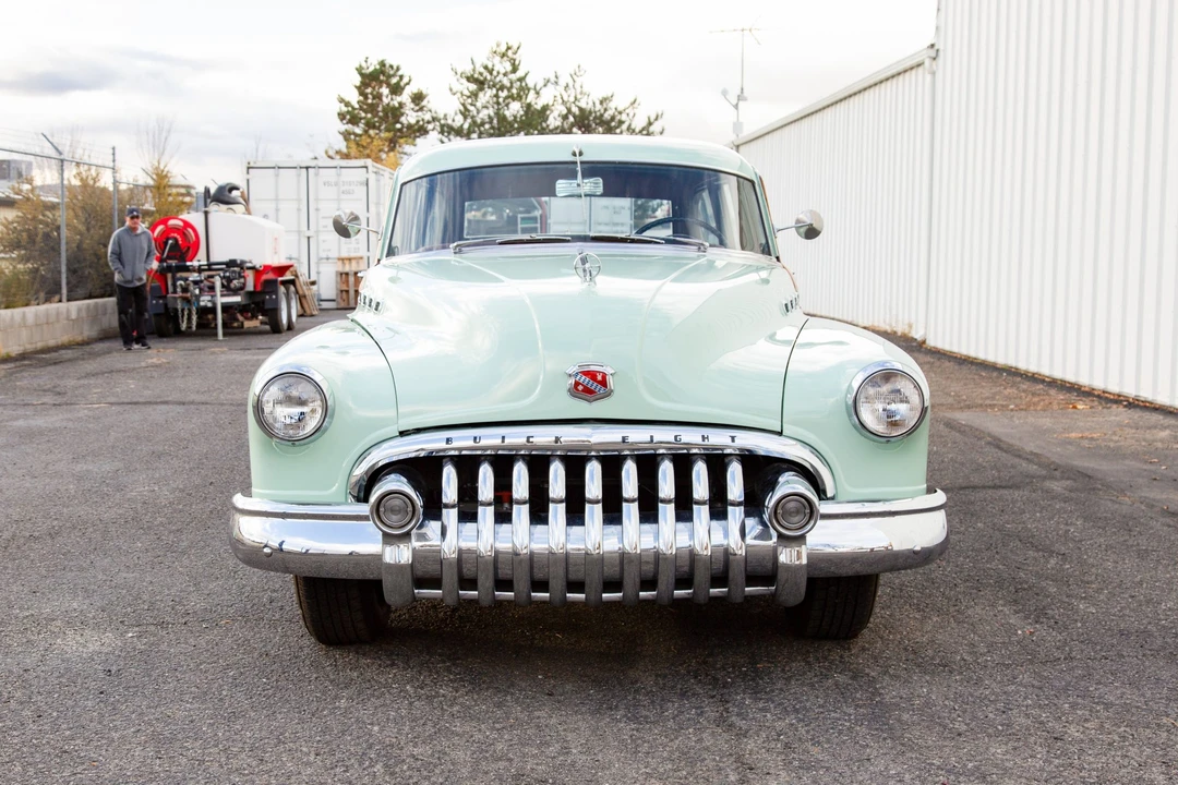 1950 Buick Roadmaster - Image 3 of 31