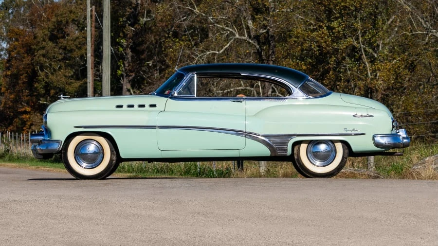 1950 Buick Roadmaster - Image 2 of 12