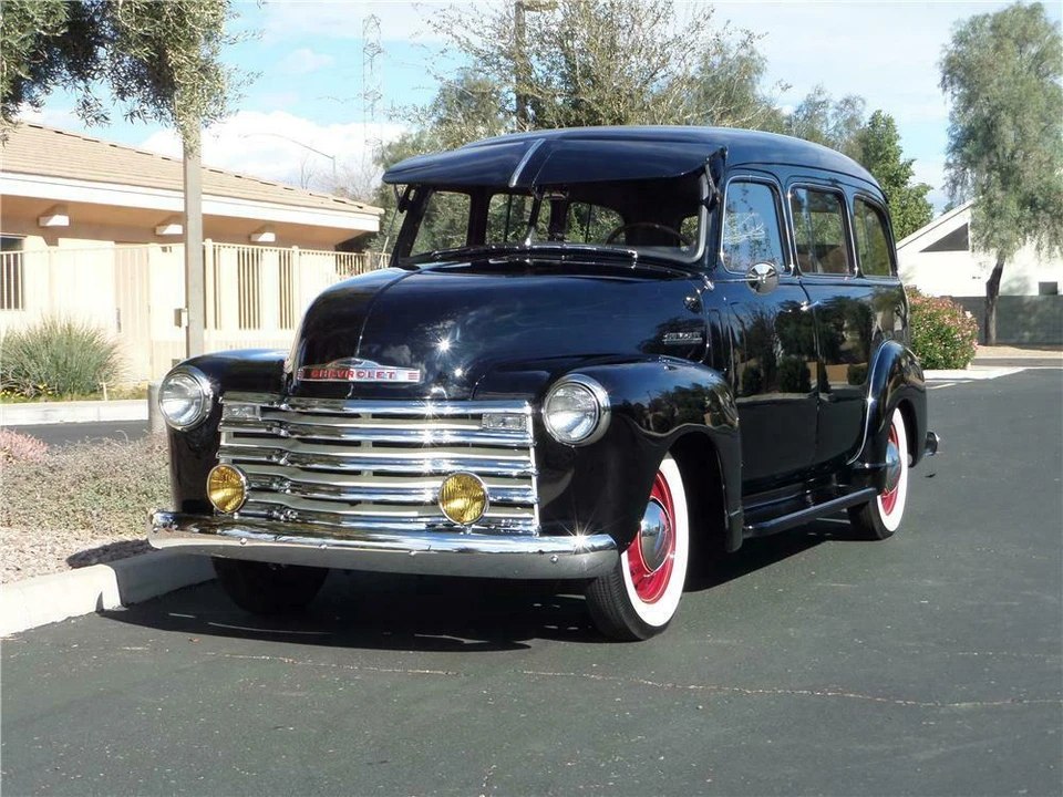1950 Chevrolet Suburban 3rd Gen - Image 2 of 5