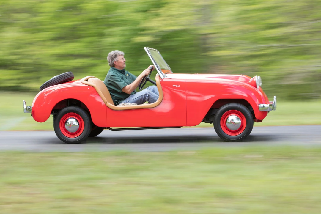 1950 Crosley Hot Shot - Image 2 of 25