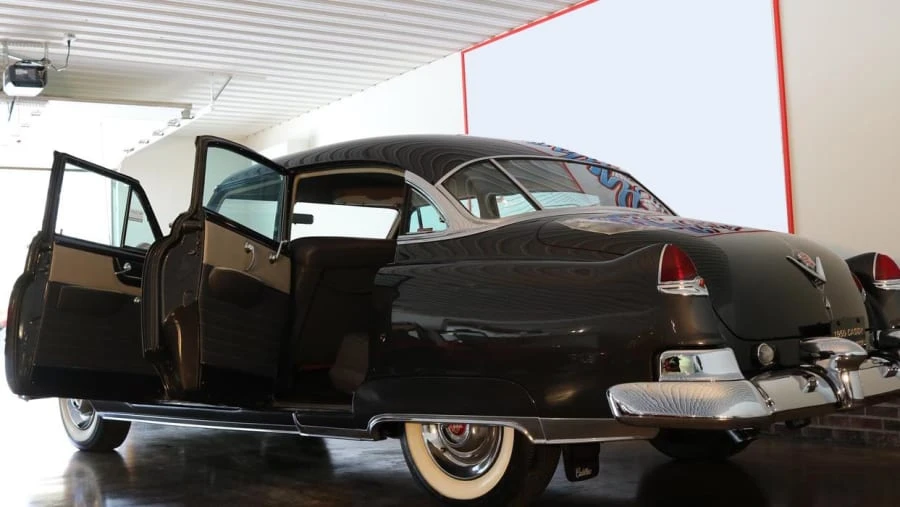 1950 Cadillac DeVille - Image 2 of 31