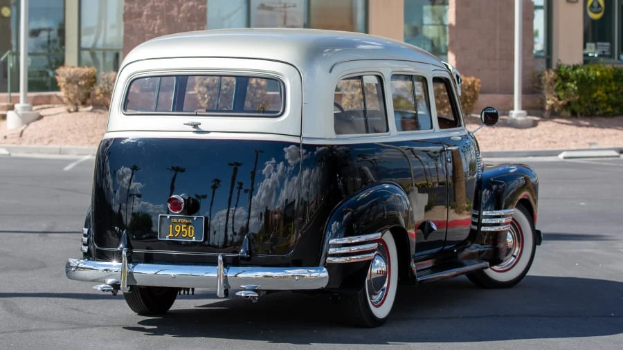 1950 Chevrolet Suburban 3rd Gen - Image 10 of 20