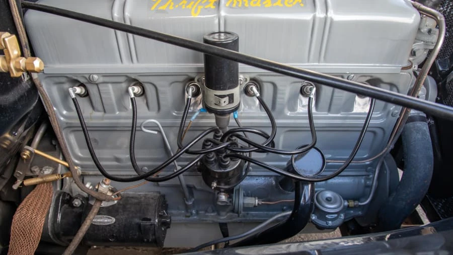1950 Chevrolet Suburban 3rd Gen - Image 15 of 20