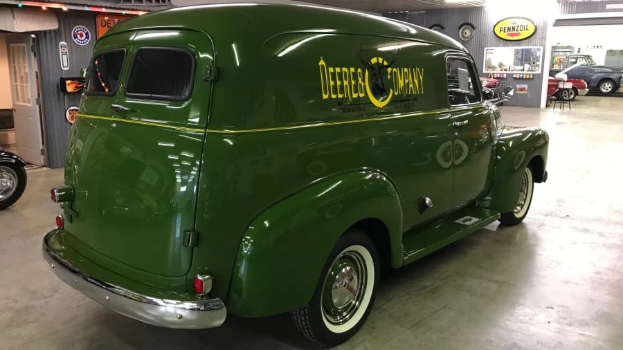 1950 Chevrolet Suburban 3rd Gen - Image 3 of 10