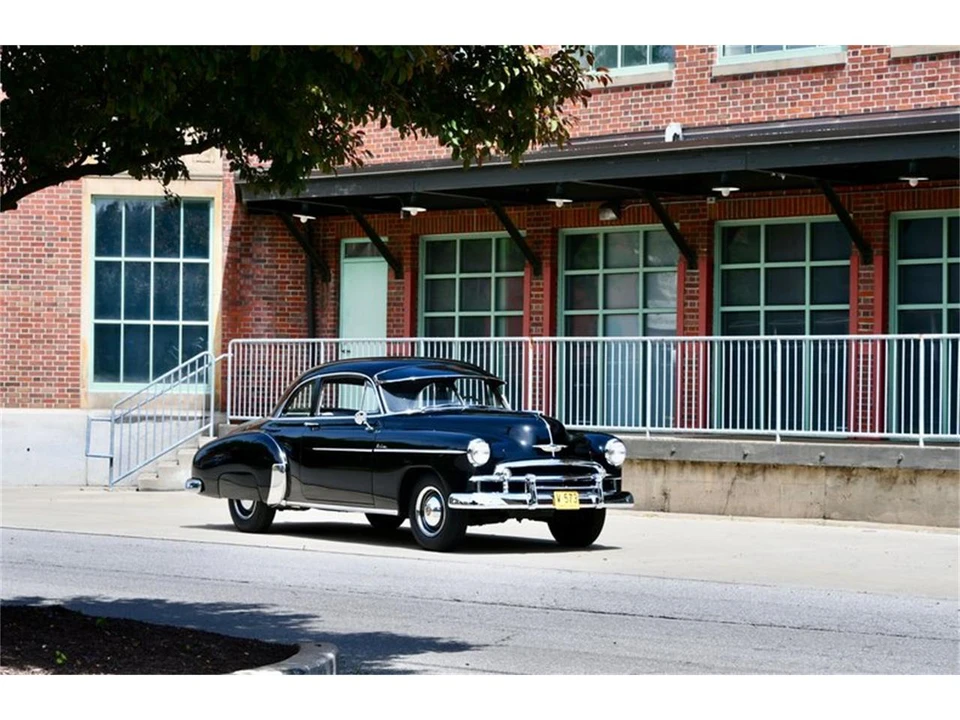 1950 Chevrolet Special & Deluxe & Fleetline - Image 15 of 31