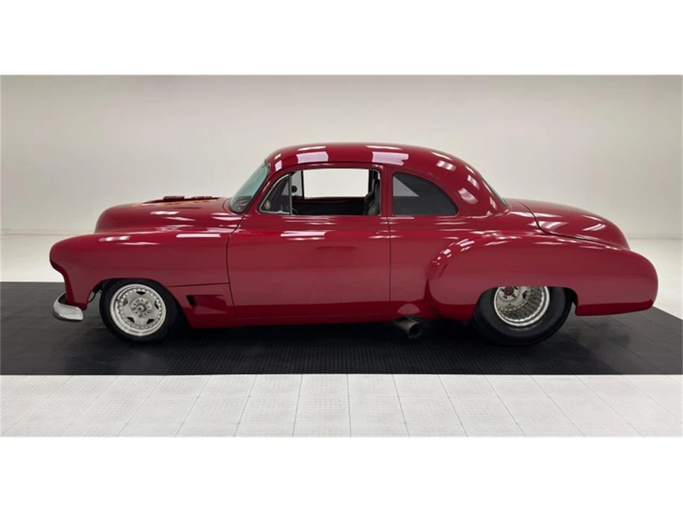 1950 Chevrolet Special & Deluxe & Fleetline - Image 2 of 31