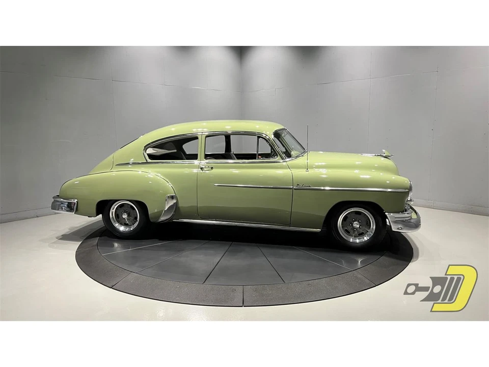 1950 Chevrolet Special & Deluxe & Fleetline - Image 11 of 31