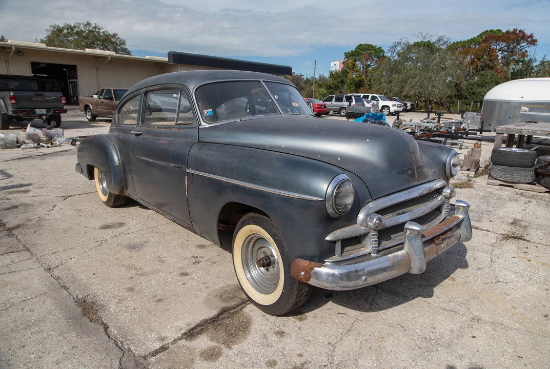 1950 Chevrolet Special & Deluxe & Fleetline - Image 11 of 31