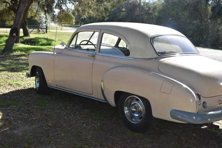 1950 Chevrolet Special & Deluxe & Fleetline - Image 8 of 31
