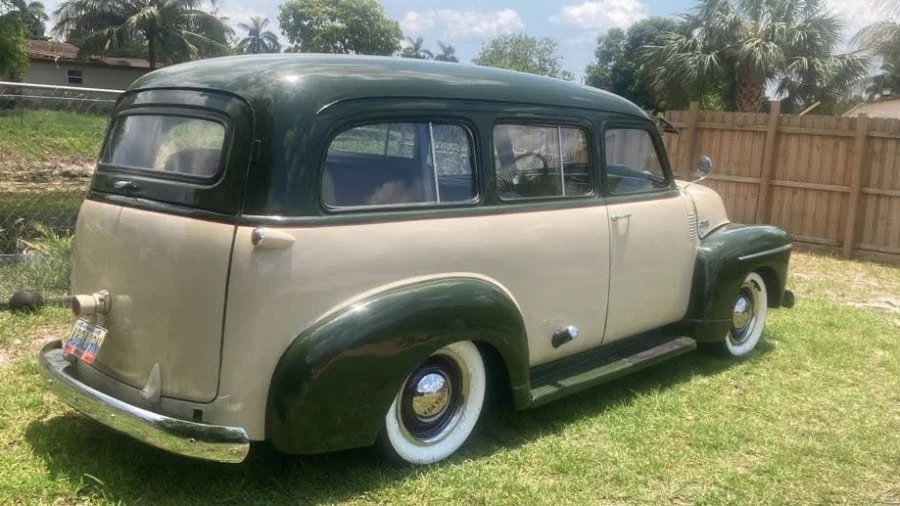 1950 Chevrolet Suburban 3rd Gen - Image 3 of 16
