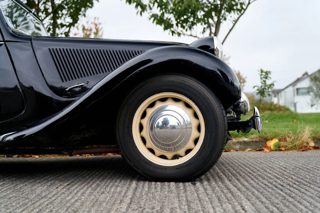 1950 Citroen Traction Avant - Image 25 of 30