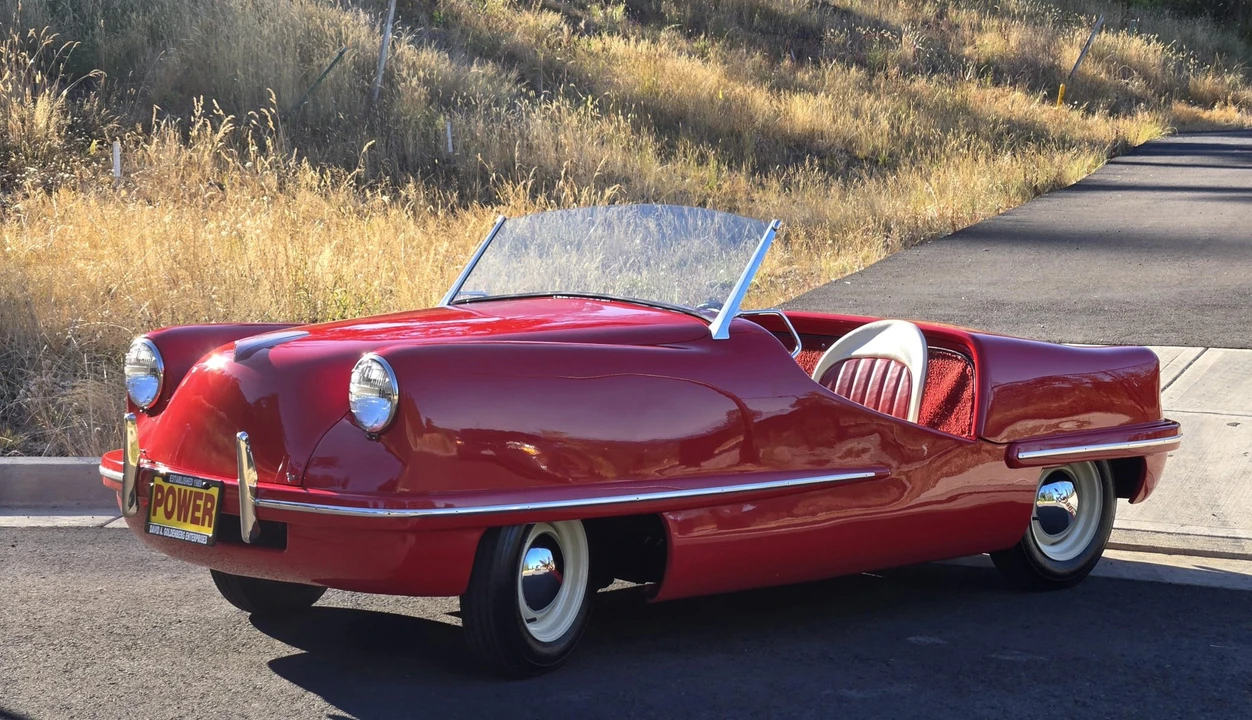 1950 Crosley Hot Shot - Image 9 of 31