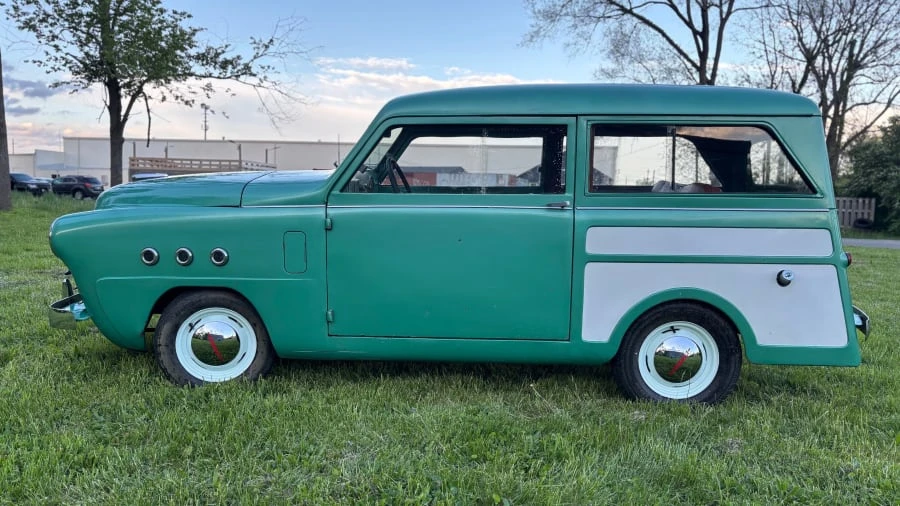 1950 Crosley CD - Image 2 of 13