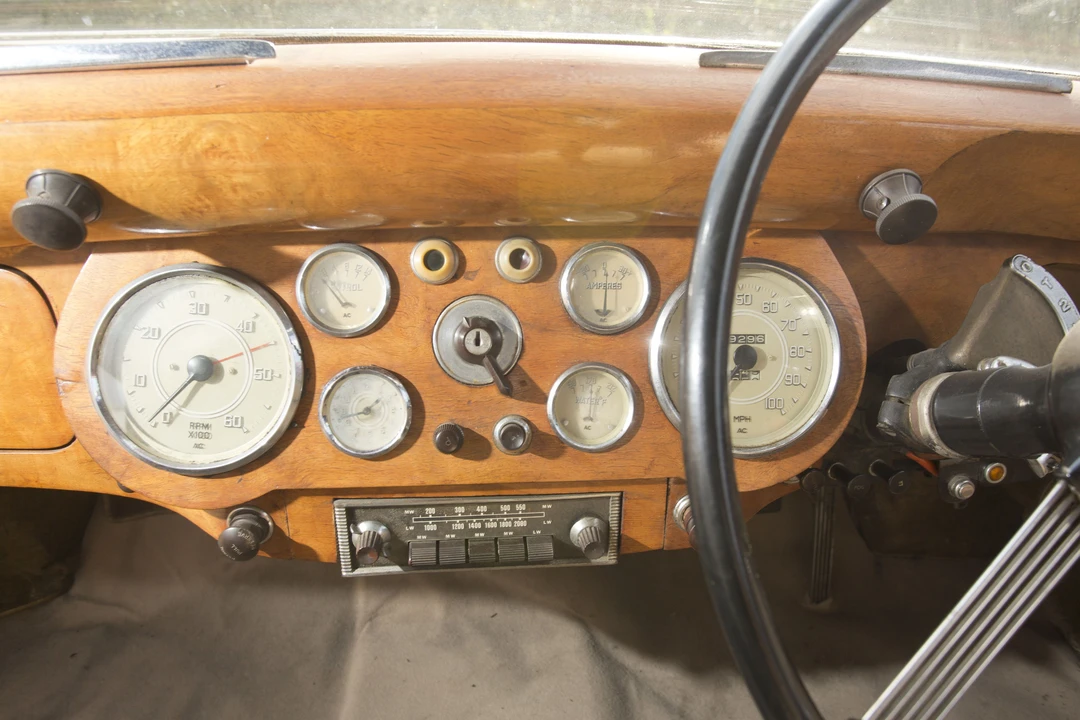 1950 Daimler - Image 17 of 31