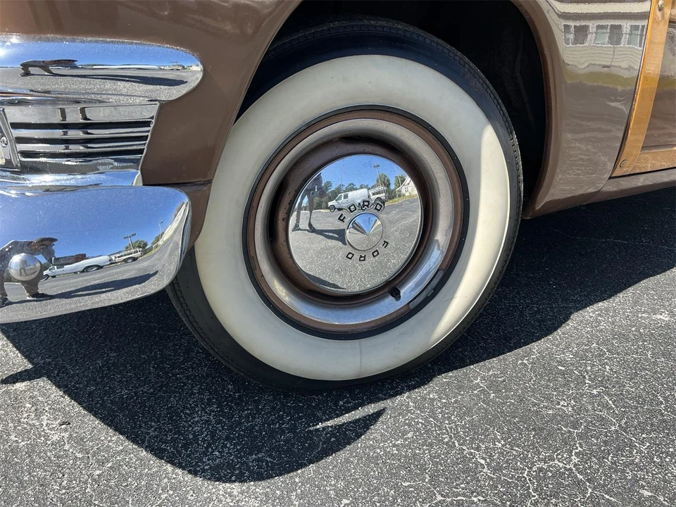 1950 Ford Country Squire - Image 23 of 31