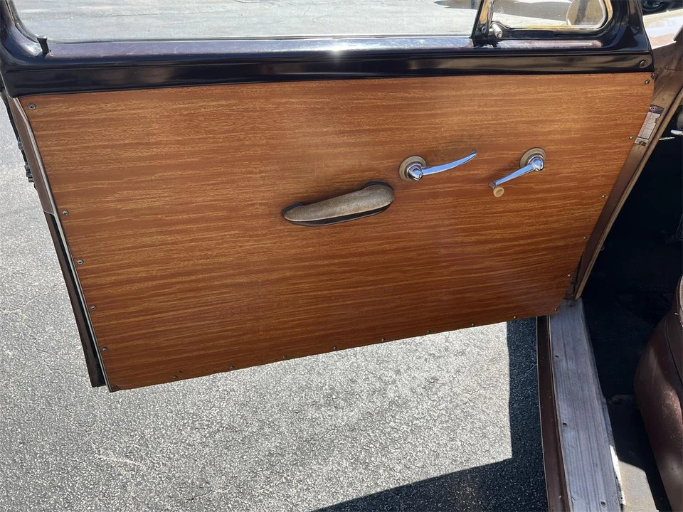 1950 Ford Country Squire - Image 30 of 31