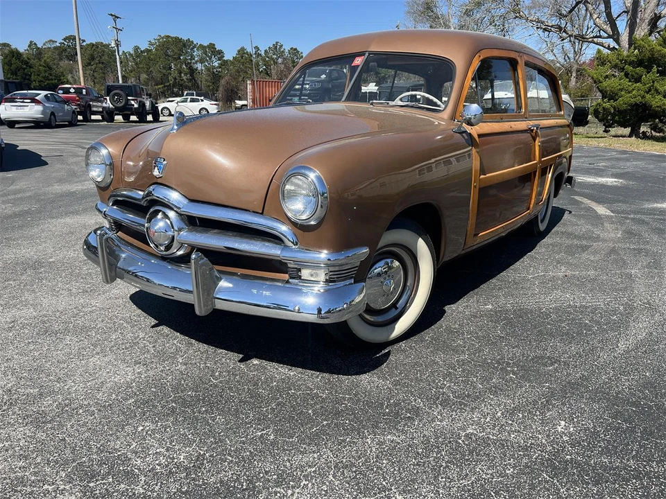 1950 Ford Country Squire - Image 2 of 31