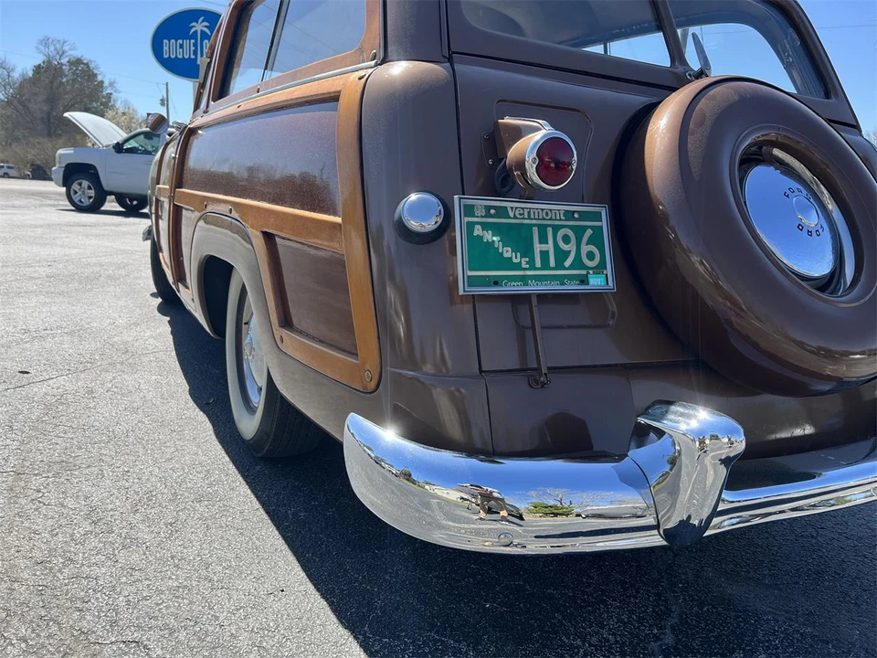 1950 Ford Country Squire - Image 9 of 31