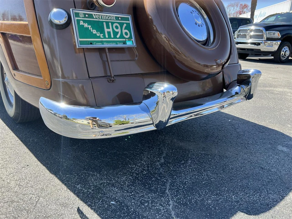 1950 Ford Country Squire - Image 10 of 31