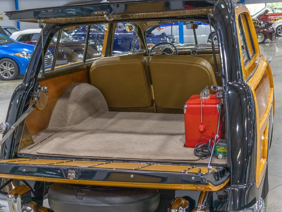 1950 Ford Country Squire - Image 17 of 24