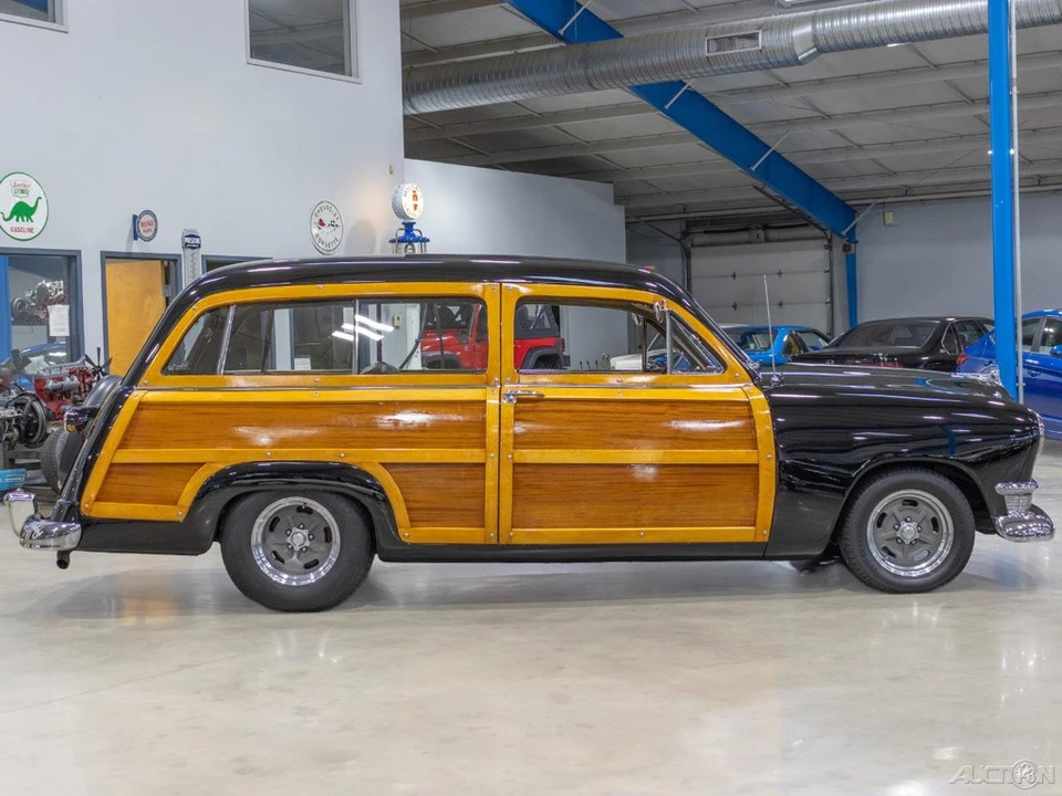 1950 Ford Country Squire - Image 8 of 24