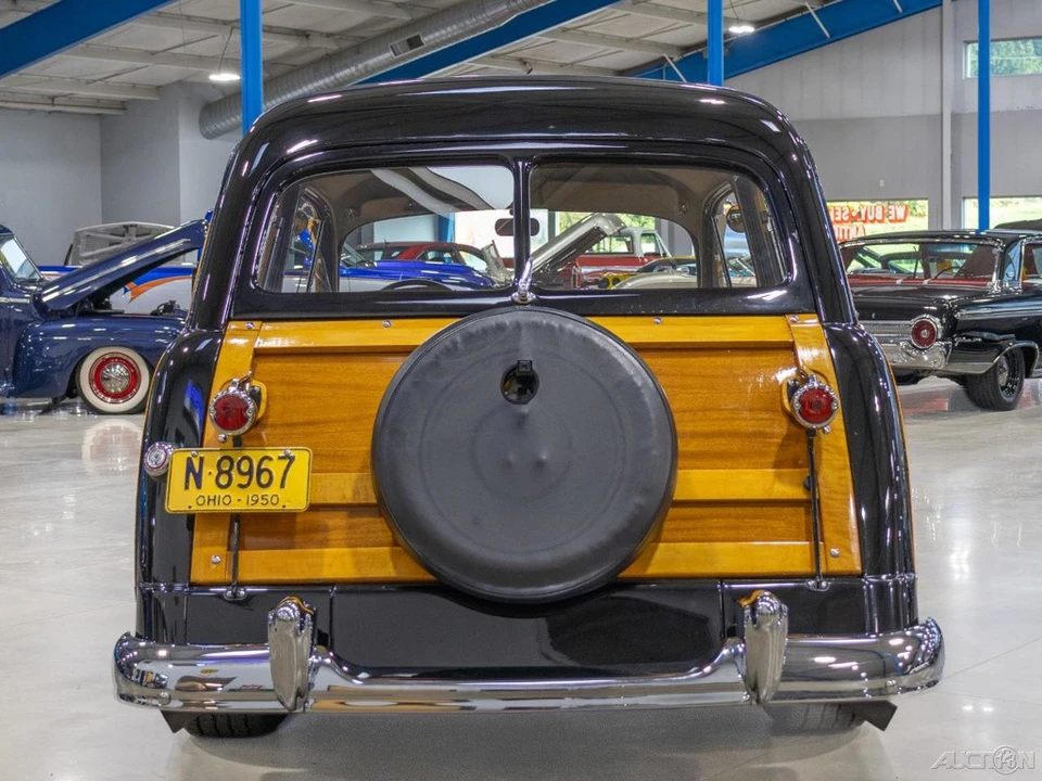1950 Ford Country Squire - Image 6 of 24