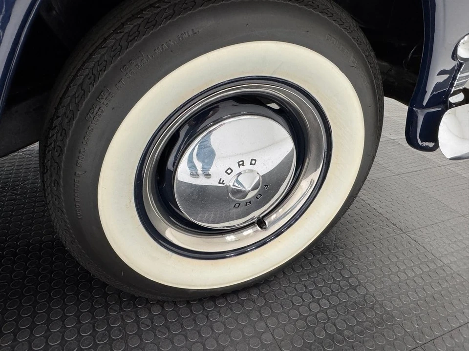 1950 Ford Customline - Image 24 of 31