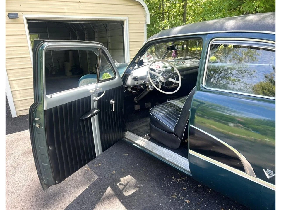 1950 Ford Customline - Image 25 of 31