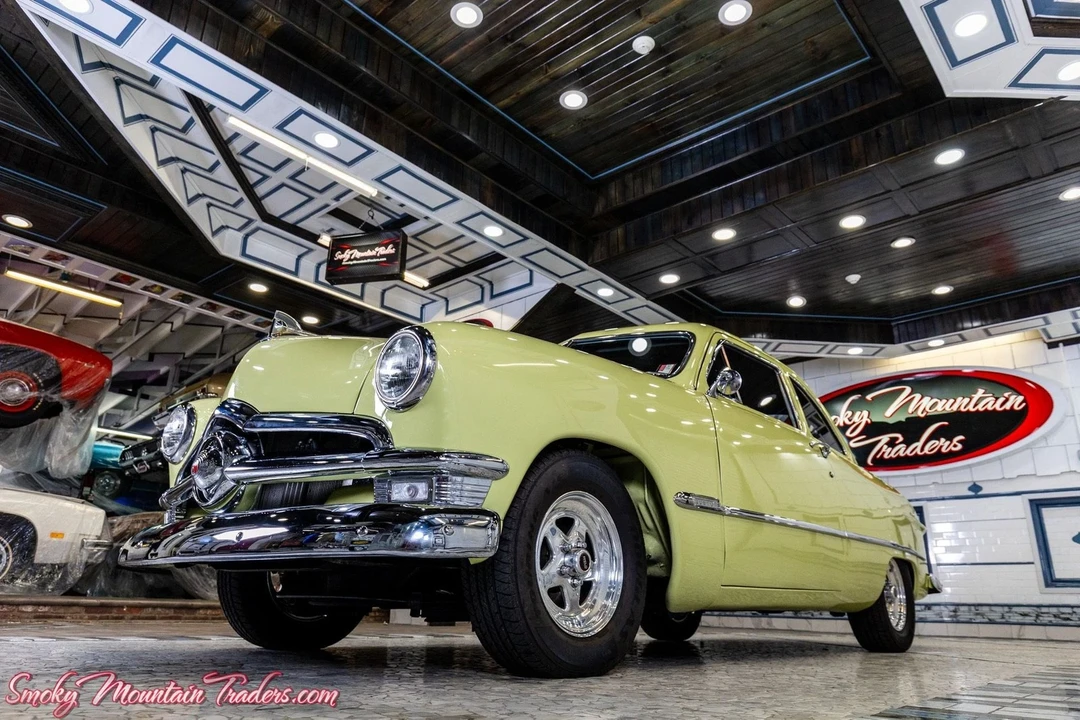 1950 Ford Standard & Deluxe & Super Deluxe - Image 7 of 21