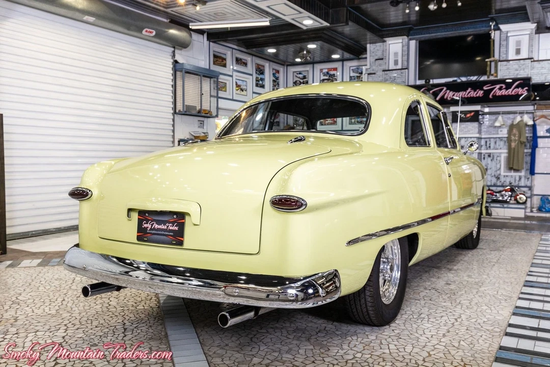 1950 Ford Standard & Deluxe & Super Deluxe - Image 21 of 21