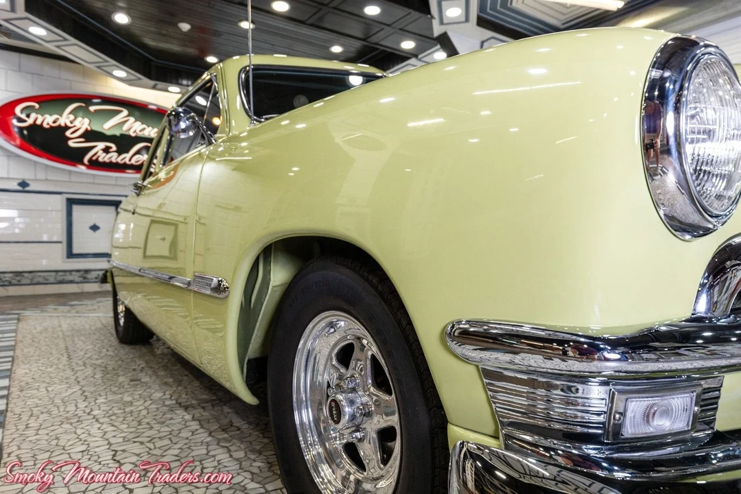 1950 Ford Standard & Deluxe & Super Deluxe - Image 17 of 21