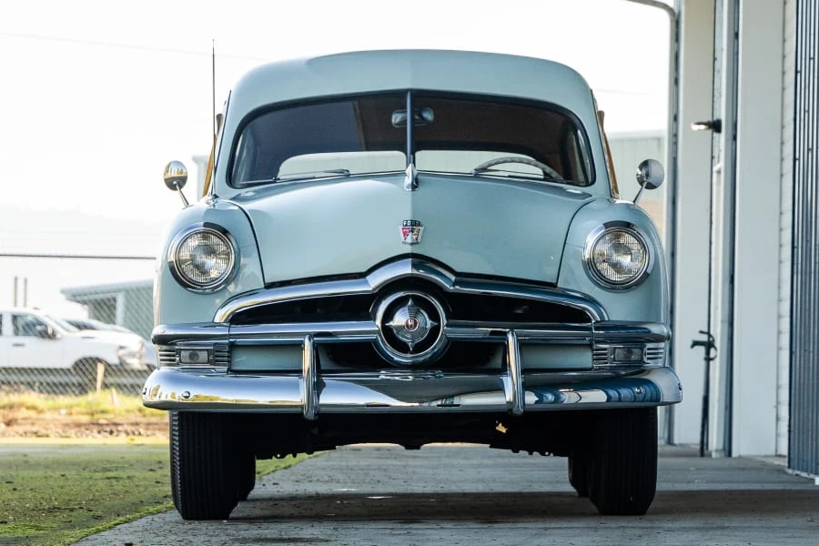 1950 Ford Country Squire - Image 4 of 31