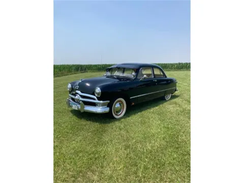 1950 Ford Sedan